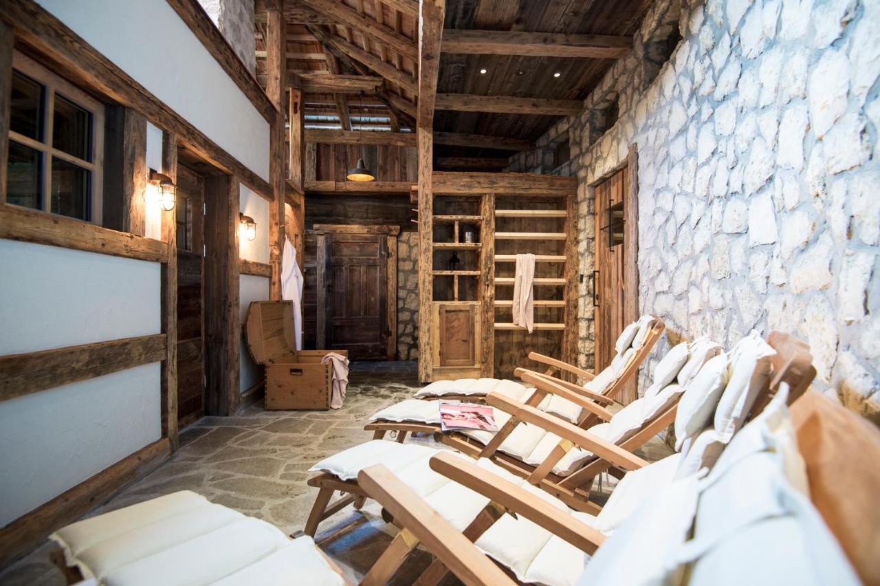 Post Alpina - Family Mountain Chalets サン・カンディド エクステリア 写真